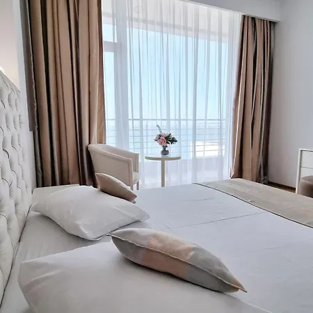 Scandinavia Hotel