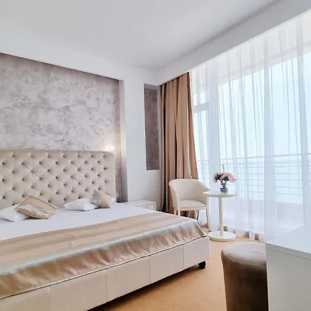 Scandinavia Hotel